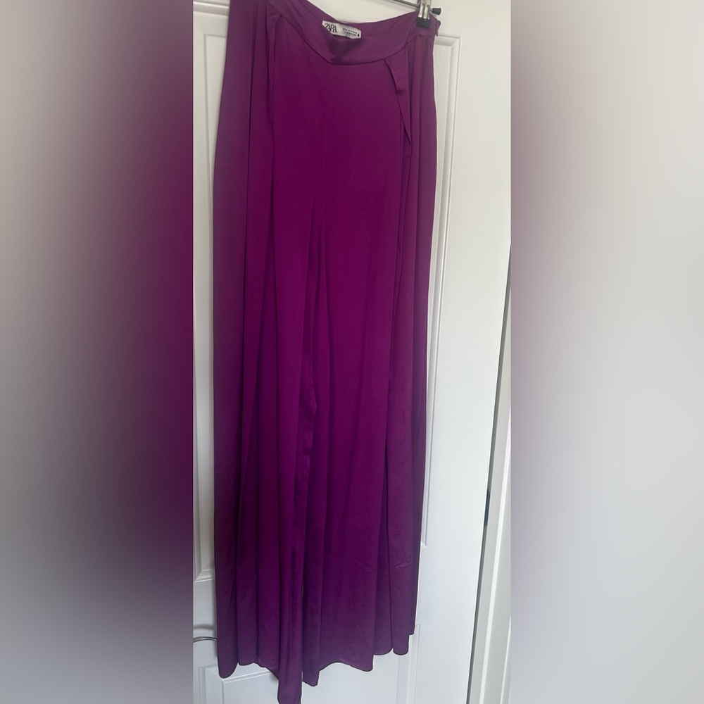 Zara Maxi Wide-Legged Satin Pant Magenta